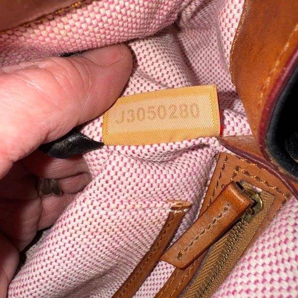 Dooney & Bourke Authenticity Documented Leather Handbag - Picture 13 of 13